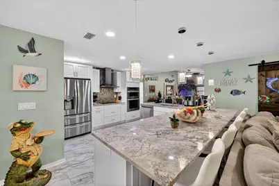 6180 S 30th Ct Court S, Saint Petersburg, FL 33712 - Photo 10