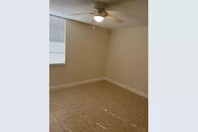 3516 Whitehall Drive #303, West Palm Beach, FL 33401 - Photo 12