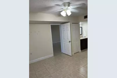 3516 Whitehall Drive #303, West Palm Beach, FL 33401 - Photo 10