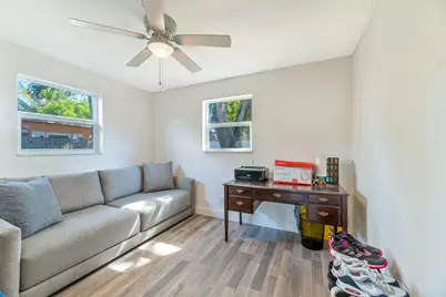 5840 NE 1st Terrace, Oakland Park, FL 33334 - Photo 18