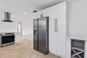 106 NW Curtis St, Port Saint Lucie, FL 34983 - Photo 6