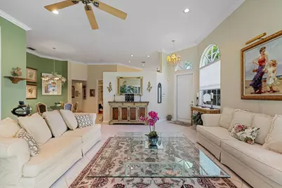 4663 Carlton Golf Drive, Wellington, FL 33449 - Photo 4