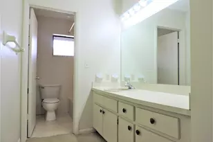 166 Sparrow Dr, Royal Palm Beach, FL 33411 - Photo 18