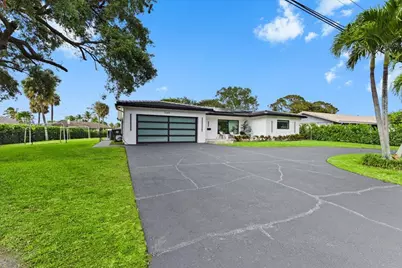 1049 W Palmetto Park Road, Boca Raton, FL 33486 - Photo 2