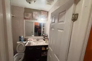 521 E Redwood Dr, Lake Park, FL 33403 - Photo 16