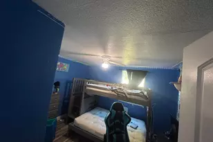 521 E Redwood Dr, Lake Park, FL 33403 - Photo 10