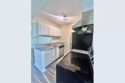 1500 N Congress Avenue #A308, West Palm Beach, FL 33401 - Photo 2