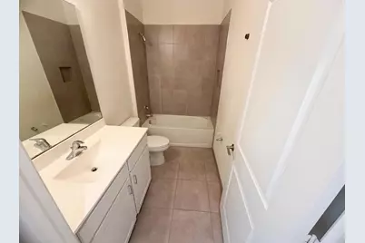 12473 NW Lynch Lane, Port Saint Lucie, FL 34987 - Photo 10