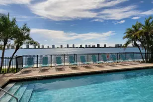 1125 Lake Shore Dr, Lake Park, FL 33403 - Photo 4