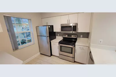 1125 Lake Shore Drive #202, Lake Park, FL 33403 - Photo 4