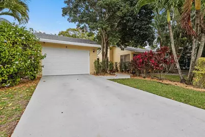 6691 S Pine Court, West Palm Beach, FL 33418 - Photo 1