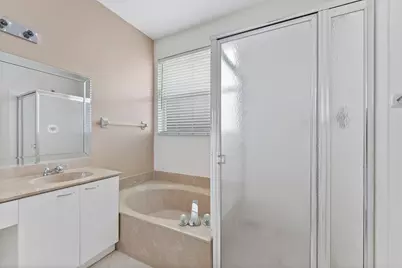 15350 NW 6th Court, Pembroke Pines, FL 33028 - Photo 18
