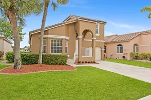 15350 NW 6th Ct, Pembroke Pines, FL 33028 - Photo 2