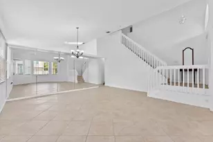 15350 NW 6th Ct, Pembroke Pines, FL 33028 - Photo 6