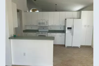 15350 NW 6th Court, Pembroke Pines, FL 33028 - Photo 6
