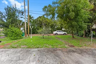 1091 NW 46th Ave, Lauderhill, FL 33313 - Photo 18