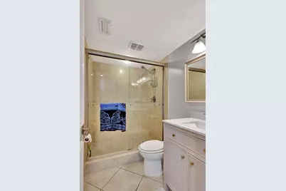 1060 Lake Shore Drive #Apt 204, Lake Park, FL 33403 - Photo 18