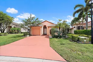 8193 Pelican Harbour Dr, Lake Worth, FL 33467 - Photo 2