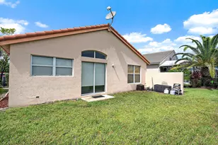 8193 Pelican Harbour Dr, Lake Worth, FL 33467 - Photo 18