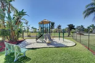 8193 Pelican Harbour Dr, Lake Worth, FL 33467 - Photo 22