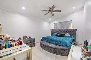 8193 Pelican Harbour Dr, Lake Worth, FL 33467 - Photo 10