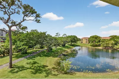 7472 La Paz Boulevard #304, Boca Raton, FL 33433 - Photo 4