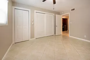 1015 NE 9th Ave, Fort Lauderdale, FL 33304 - Photo 8