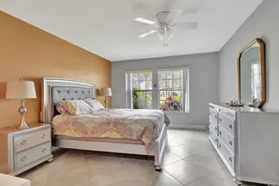 165 Amherst Ln, Lake Worth, FL 33467 - Photo 16