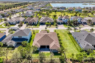 19017 Fly Rod Run, The Acreage, FL 33470 - Photo 6