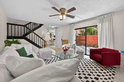 3229 Gardens East Drive #B, Palm Beach Gardens, FL 33410 - Photo 10