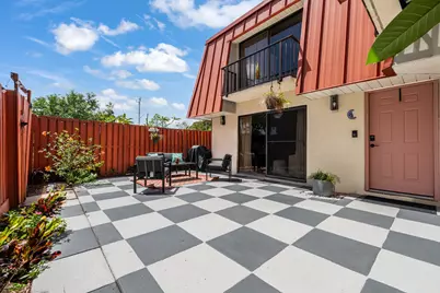 3229 Gardens East Drive #B, Palm Beach Gardens, FL 33410 - Photo 6