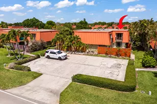 3229 Gardens E Dr, Palm Beach Gardens, FL 33410 - Photo 2