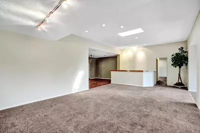 6207 Jacaranda Circle, Tamarac, FL 33319 - Photo 24