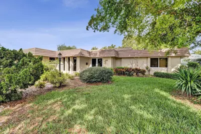 6207 Jacaranda Circle, Tamarac, FL 33319 - Photo 1