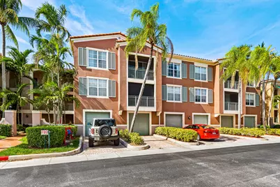 11770 St Andrews Place #304, Wellington, FL 33414 - Photo 2