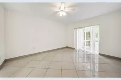 2878 Donnelly Drive #106, Lake Worth, FL 33462 - Photo 12