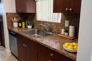 5264 SW 94th Ave, Cooper City, FL 33328 - Photo 2