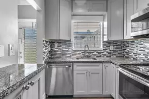 6510 Winfield Blvd, Margate, FL 33063 - Photo 26