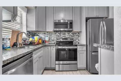 6510 Winfield Boulevard #102, Margate, FL 33063 - Photo 12