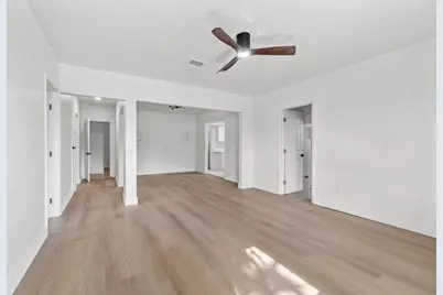 11610 NW 11th Avenue, Miami, FL 33168 - Photo 6