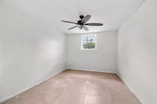 11610 NW 11th Ave, Miami, FL 33168 - Photo 24