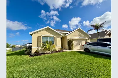 10736 SW Prato Way, Port Saint Lucie, FL 34987 - Photo 6