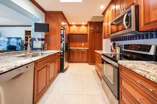 510 S 58th Ct, Hollywood, FL 33023 - Photo 12