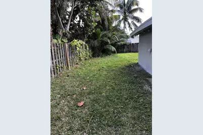 2686 NW 61st Avenue, Margate, FL 33063 - Photo 12