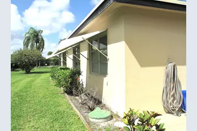 892 N High Point Boulevard N #D, Delray Beach, FL 33445 - Photo 32