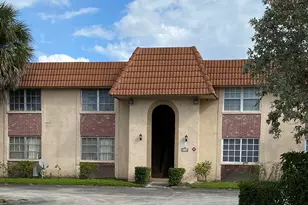 8105 NW 27th St, Coral Springs, FL 33065 - Photo 2