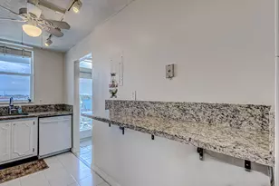 108 Paradise Harbour Blvd, North Palm Beach, FL 33408 - Photo 10