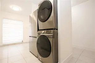 8653 Boca Dr, Boca Raton, FL 33433 - Photo 20