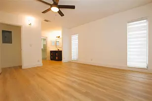 8653 Boca Dr, Boca Raton, FL 33433 - Photo 32