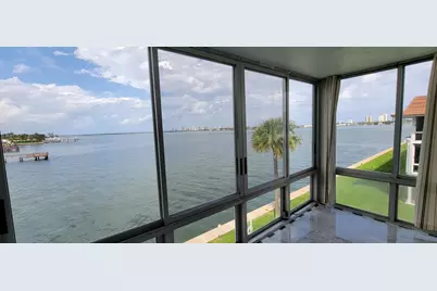 410 Wilma Circle #308, Riviera Beach, FL 33404 - Photo 4